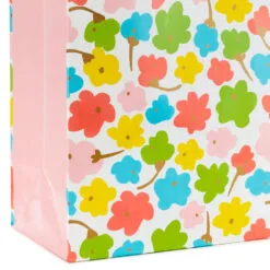 Hallmark Assorted Pastel Designs 8-Pack Small, Medium And Large Gift Bags -Hot Sale Hallmark Store Assorted Small Large Pastel Designs Gift Bags 5EGB6640 06