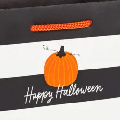 Hallmark 6.5" Assorted 8-Pack Stylish Halloween Small Gift Bags -Hot Sale Hallmark Store Assorted Stylish Halloween Small Gift Bags 5HGB1880 06