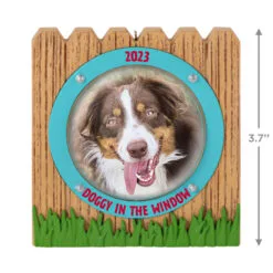 Hallmark Doggy In The Window 2023 Photo Frame Ornament -Hot Sale Hallmark Store Doggy in Window Fence Picture Frame Keepsake Ornament 1599QGO2599 03